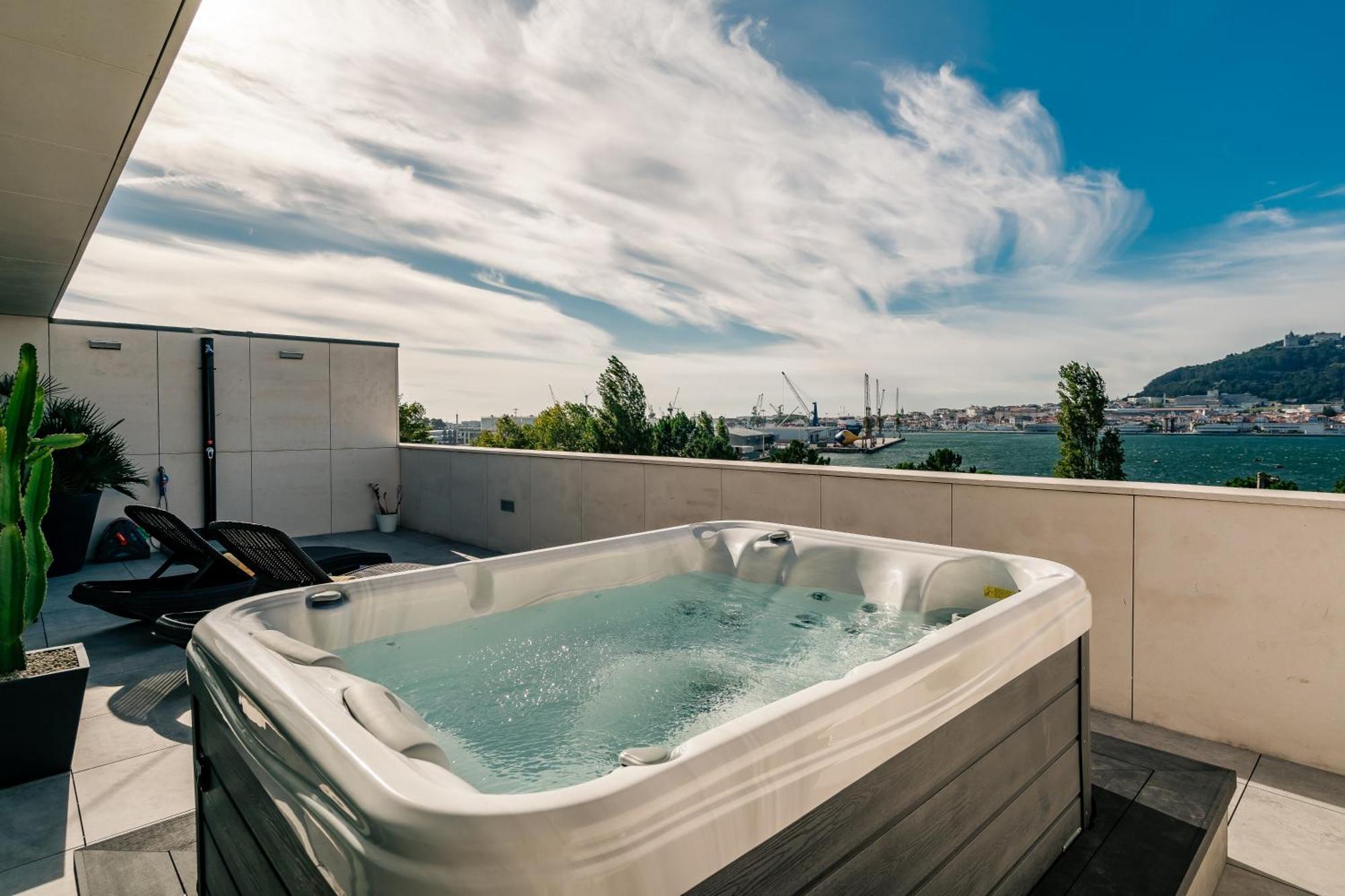 River Town View- Terraço com Jacuzzi Privado e Vista Rio Viana do Castelo Exterior foto